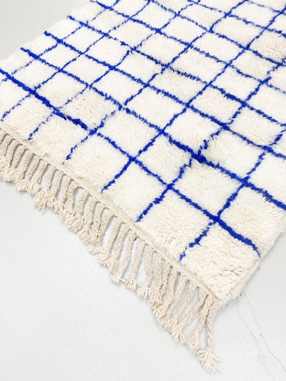 Image 1 of Authentic Moroccan rug 250cmx150cm 