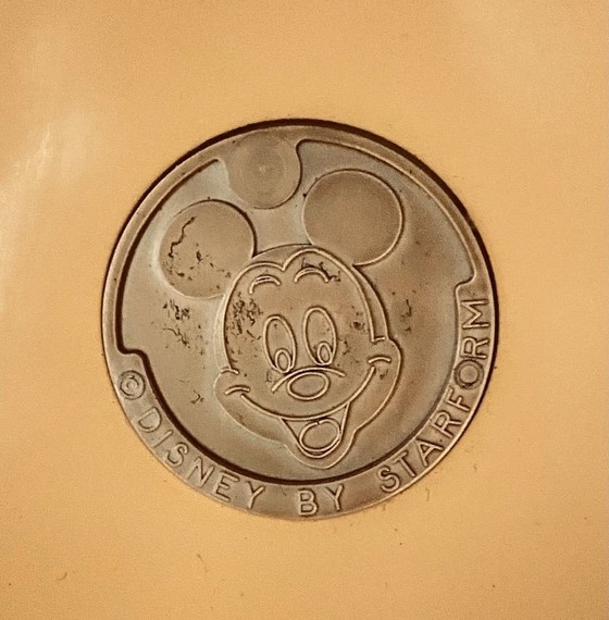 Image 1 of Tavolo per bambini Pluto di Pierre Colleu per Disney – Starform, anni '80