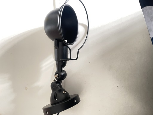 Nuovi faretti con staffa