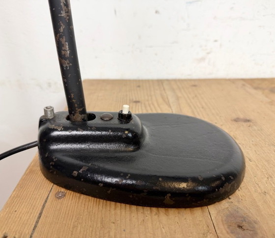 Image 1 of Zwarte industriële Bauhaus tafellamp, jaren 30