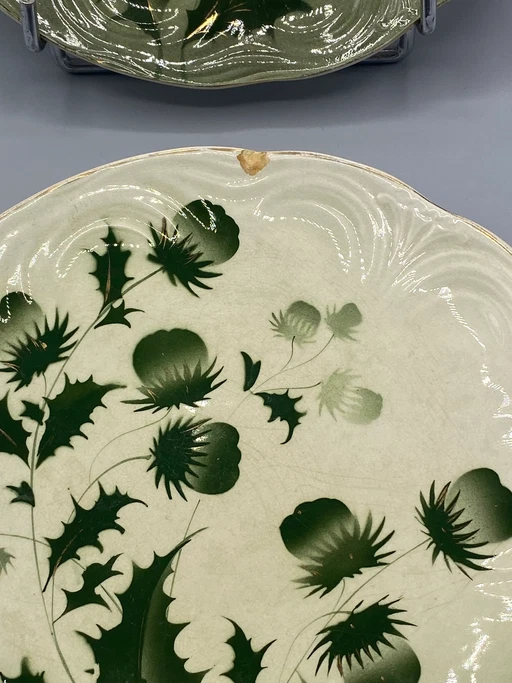 2 assiettes à dessert Art nouveau à décor de chardons – Badonviller – Lorraine – vers – servies, Ceramic (photo 2 of 5)