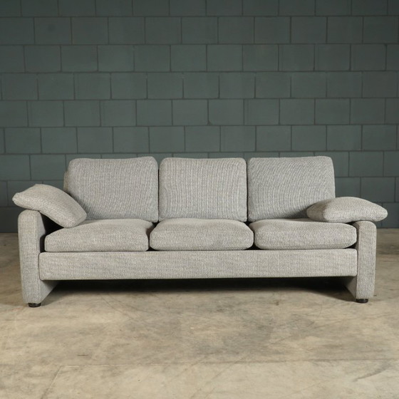 Image 1 of Divano a tre posti Cor Conseta