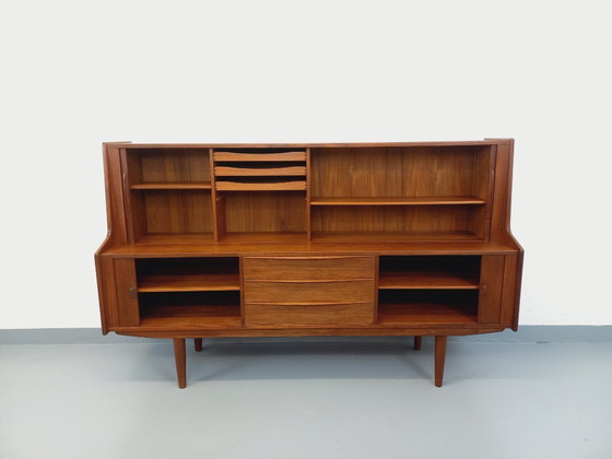 Image 1 of Vintage Scandinavian mid-height sideboard Ib Kofod-Larsen for Faarup Møbelfabrik in teak from the 60s