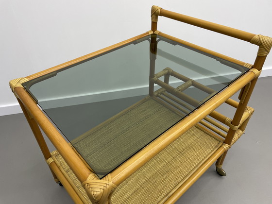 Image 1 of Chariot de service en bambou et rotin - 1970