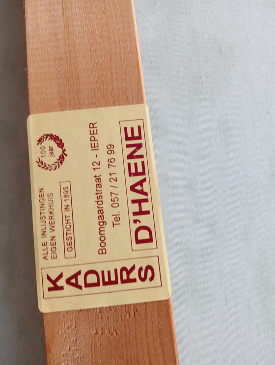 Image 1 of Superbe œuvre d'art peinte à la main en provenance de Tanzanie – Authentique, encadrée et prête à impressionner