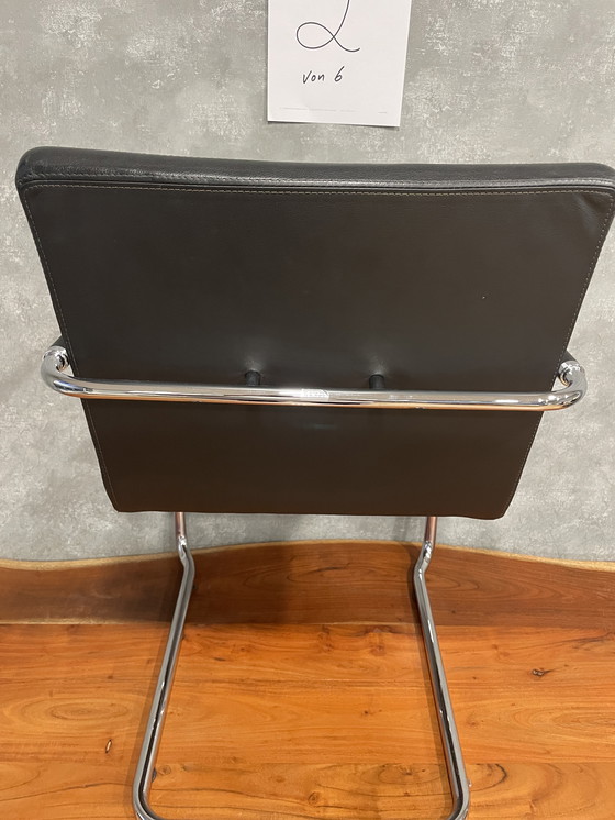 Image 1 of Thonet S60 V