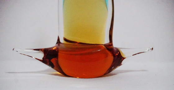 Image 1 of Vintage Murano stijl Sommerso kunstglazen sculptuur – Driekleurige vlam (23 cm)