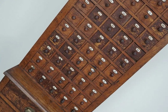 Image 1 of Mobiletto da gioielliere/orologiaio in rovere francese, inizio XX secolo