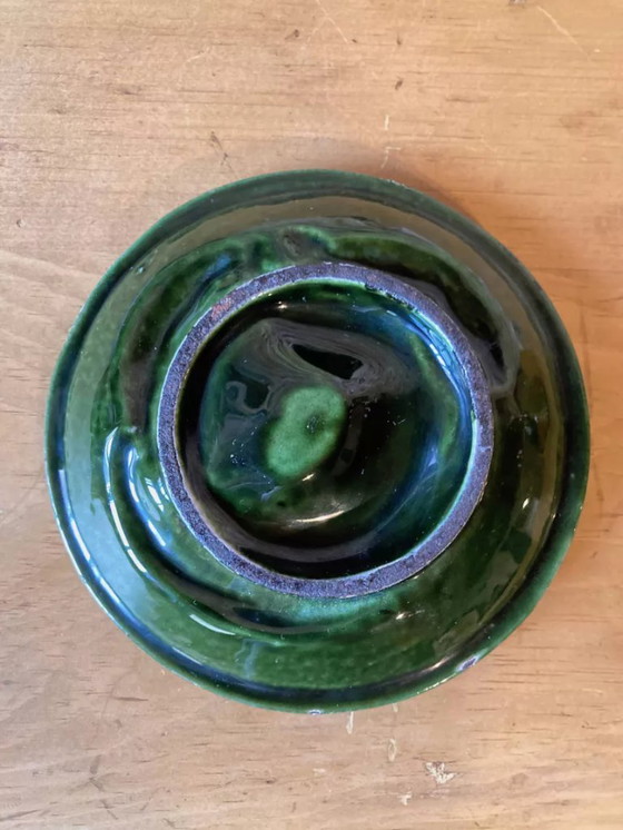 Image 1 of Schmuckschale oder Aschenbecher mit Otter- und Fischmotiv aus emailliertem Gusseisen, Finnland, 1960er Jahre