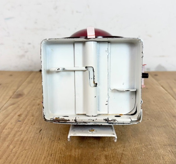 Image 1 of Lanterna ferroviaria rossa industriale d'epoca, anni '80