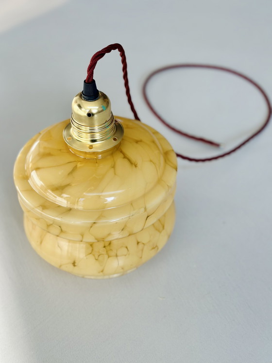 Image 1 of Vintage Art Deco amber marbled glass pendant lamp – 1920s/1930s style