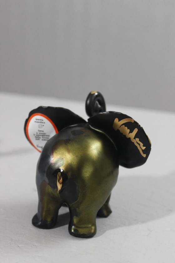 Image 1 of Romolo Verzolini & Studio Errevi - Par de elefantes de cerámica negros y dorados, años 70