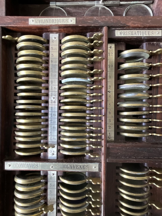 19th Century French Ophthalmology Trial Lens Set – 210 Lenses – Decorative Objects, Wood, Brass (photo 8 of 14)