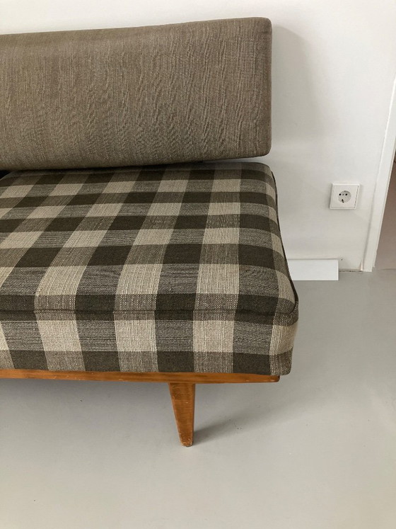 Extendable Wilhelm Knoll Stelka Daybed – Textile, Wood (photo 2 of 7)