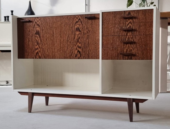 Image 1 of Armoire des années 70