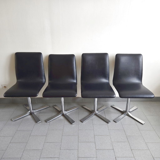 Suite van vintage stoelen 1970
