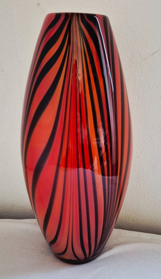 Image 1 of Impressive Large Vintage Art Glass Vase (34 cm) - Flame / Tiger Pattern