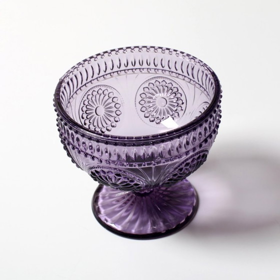 Image 1 of Ciotola con piedistallo in vetro pressato color ametista viola Godinger – Vintage USA anni 2000