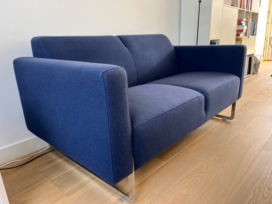 Image 1 of Artifort Mare 2-Sitzer-Sofa (blau)