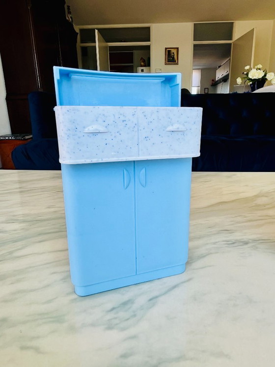 Image 1 of rare blue barbie retro vintage kitchen accessories mattel 1998 doll toys european version