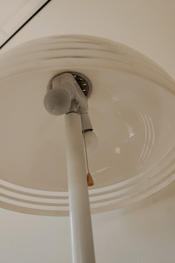 Vintage Dijkstra Mushroom Table Lamp with Plexiglass Shade, 1970s – Metal (photo 3 of 8)