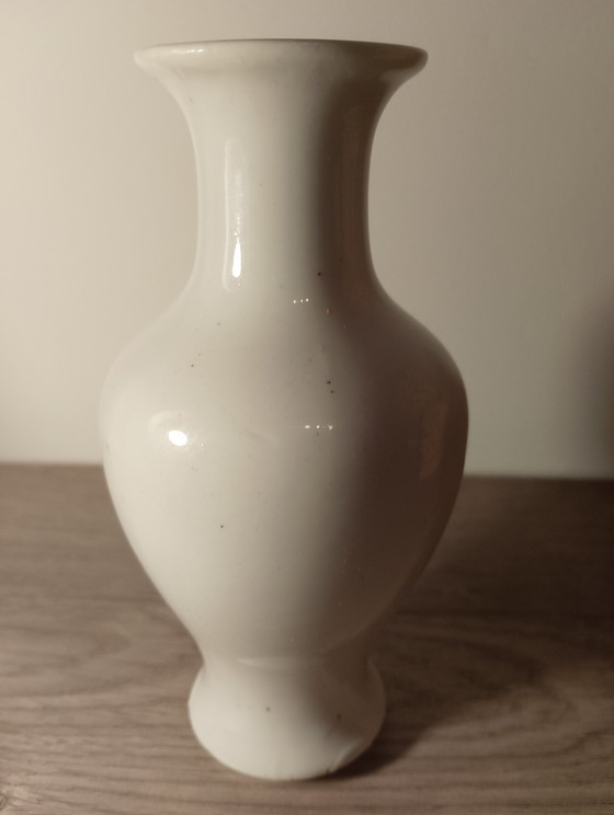 Image 1 of Chinese porcelain baluster base with cryptic zoomorphic decoration and monogram, 19th century