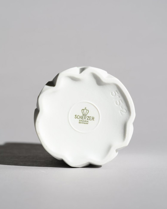 Image 1 of Retro Scherzer Werner Uhl Design Biskuitporzellan Flaschenvase Op-Art Relief TRIO