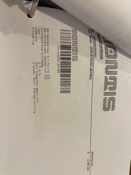 Image 1 of Montis Daley 2,5 places