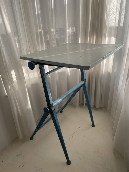 Ahrend circle kramer table à dessin table d'architecte