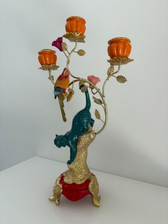 Candelabro ecléctico con tigre y loro – Portavelas, Plastic, Metal (photo 2 of 15)