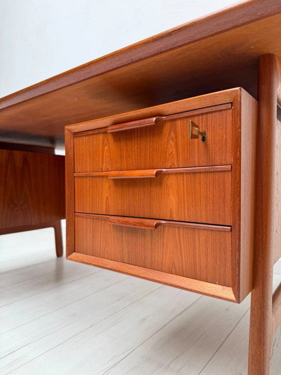 1960s Vintage Danish Design Teak Desk Model 75 by Gunni Omann for Omann Jun, Wood, Brown, Mid Century Modern (photo 7 of 17)