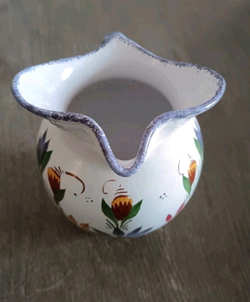 R. Tion Breton Majolika-Krug aus den 1920er Jahren