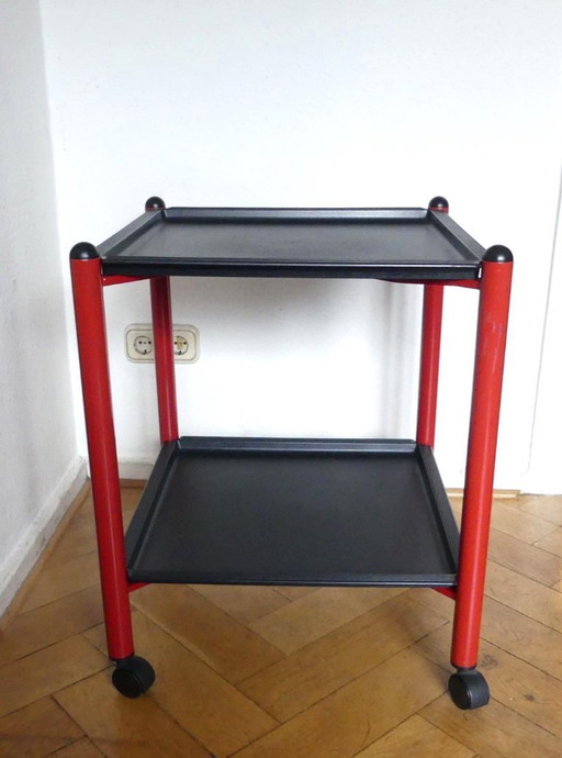 Postmodern Italiaans bijzettafeltje, model Bobo, ontworpen door Boccato, Gigante, Zambusi voor Magis, jaren 180.