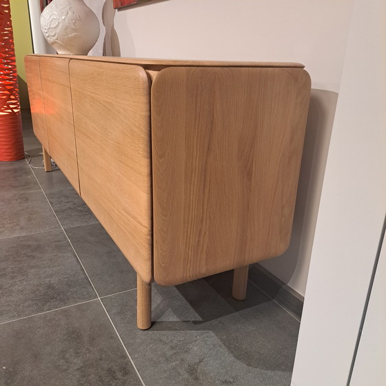 Image 1 of buffet Artisan Cloud