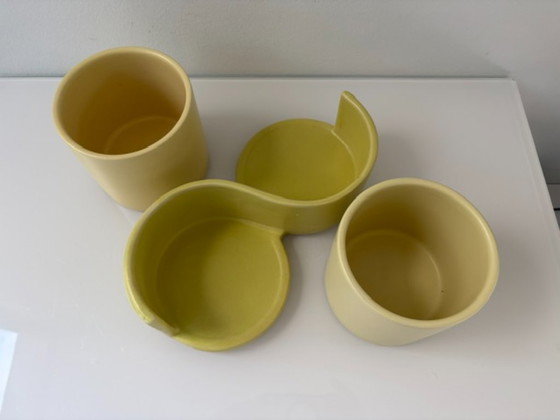 Double design Plant pot Céline de Lys, ceramic retro, Yellow, Modern (photo 11 of 13)