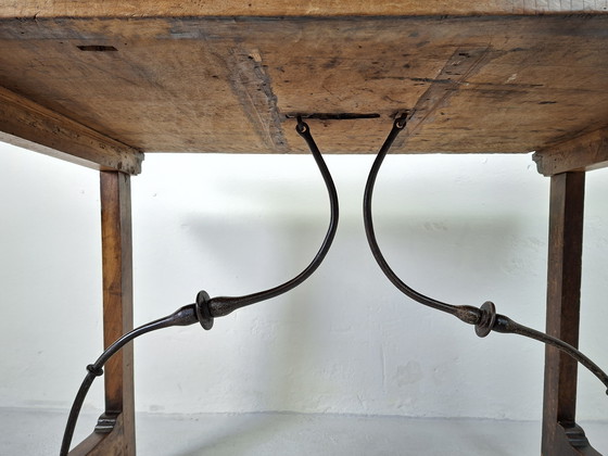 Image 1 of bureau espagnol du XVIIIe siècle