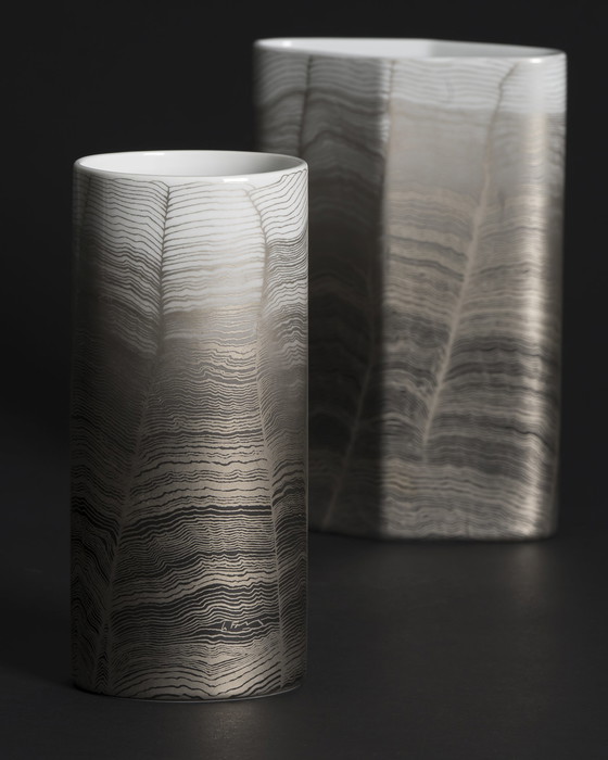 Image 1 of Rare trio de vases en porcelaine "Chiffon" Alain Le Foll × Rosenthal *édition du jubilé*