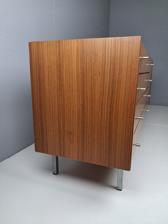 Credenza vintage disegnata da Pieter De Bruyne per V-Form, anni '60. – Merk onbekend, Credenze, Wood (photo 6 of 11)