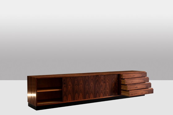 Image 1 of Wilhelm Renz. Sideboard in rosewood and laminate. Circa 1960-70.