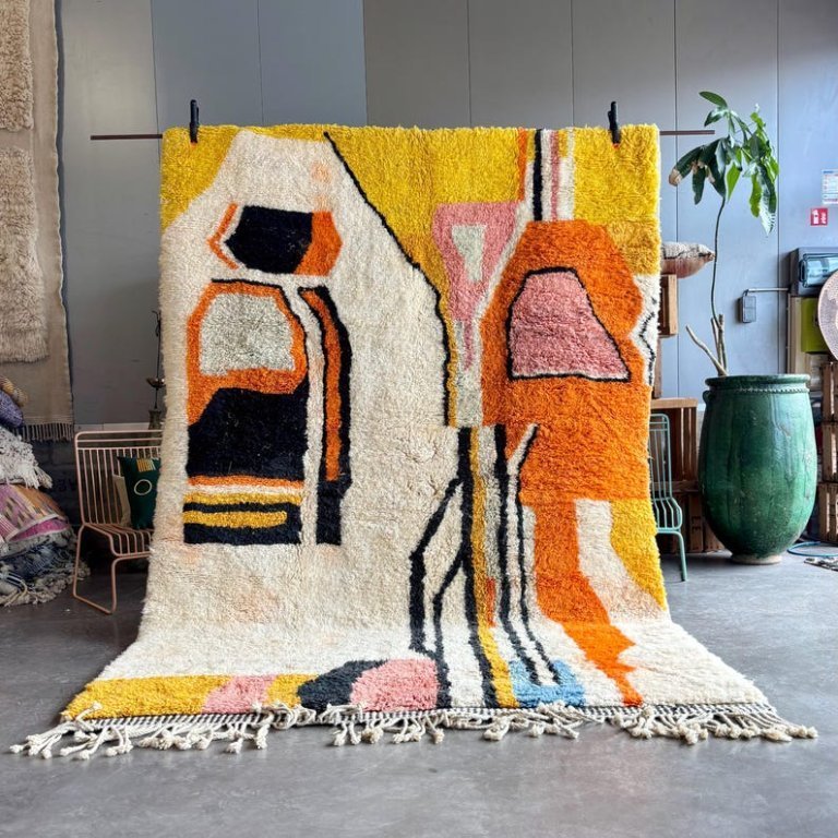 Alfombra bereber de lana hecha a mano de 300 x 200 cm.