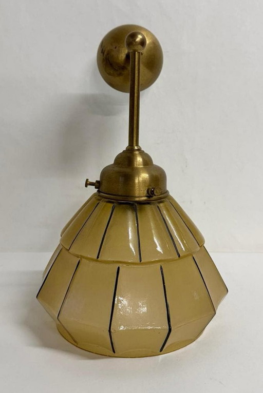 Wandlamp vintage Art Deco goud geel glas messing armatuur