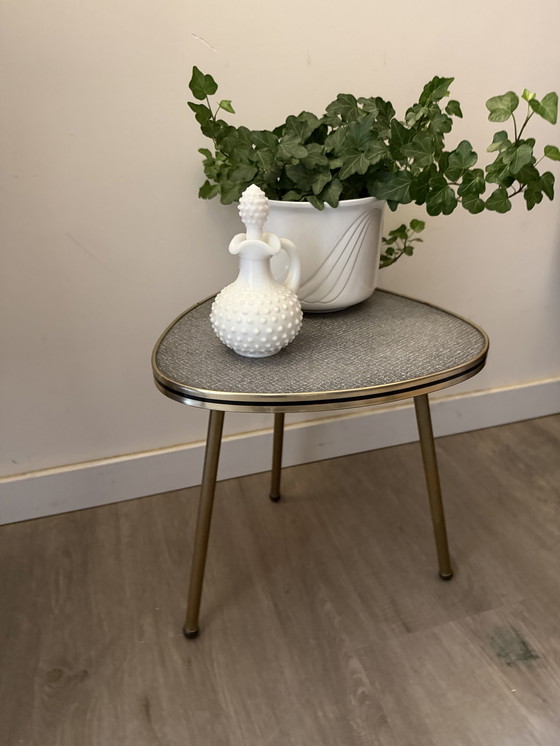 Image 1 of Tavolino triangolare in formica anni '50/'60