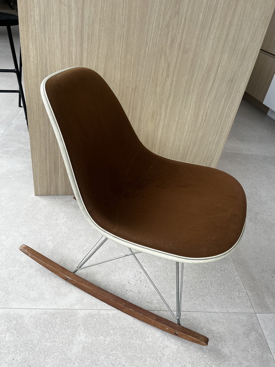Image 1 of Fauteuil à bascule Eames vintage pour Herman Miller, années 1960