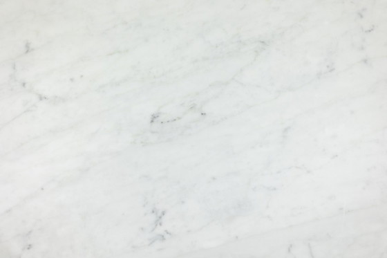 Image 1 of Paar ausziehbare Tische aus Carrara-Marmor. Zeitgenössisch.