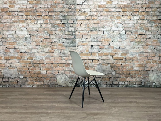 Vitra DSW Pebble/Noir – Chaises & fauteuils, Metal, Plastic (photo 7 of 15)