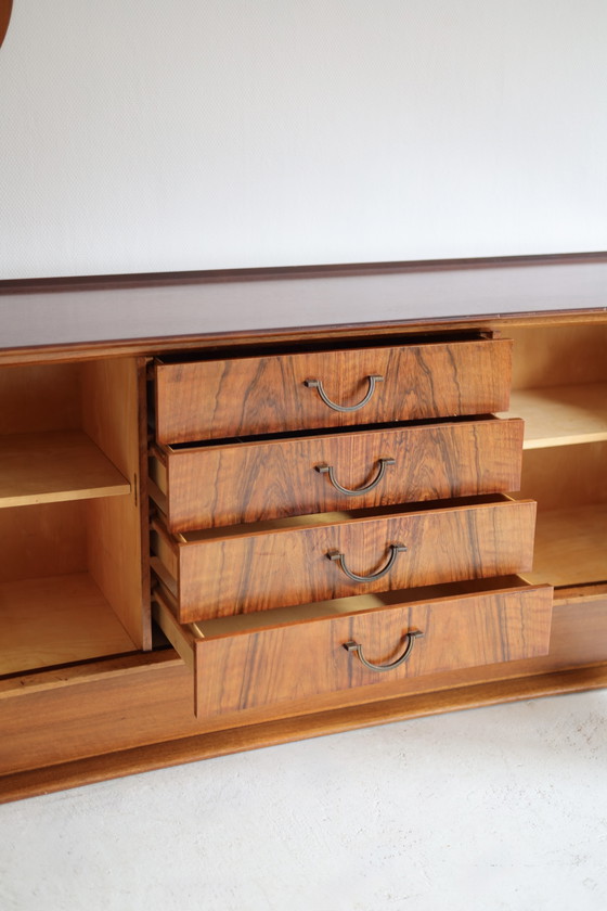 Beautiful vintage Art Deco sideboard – Wood (photo 4 of 9)