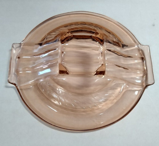 Image 1 of Fruttiera in vetro pressato Art Déco Walther & Sohne. Stile orientale.