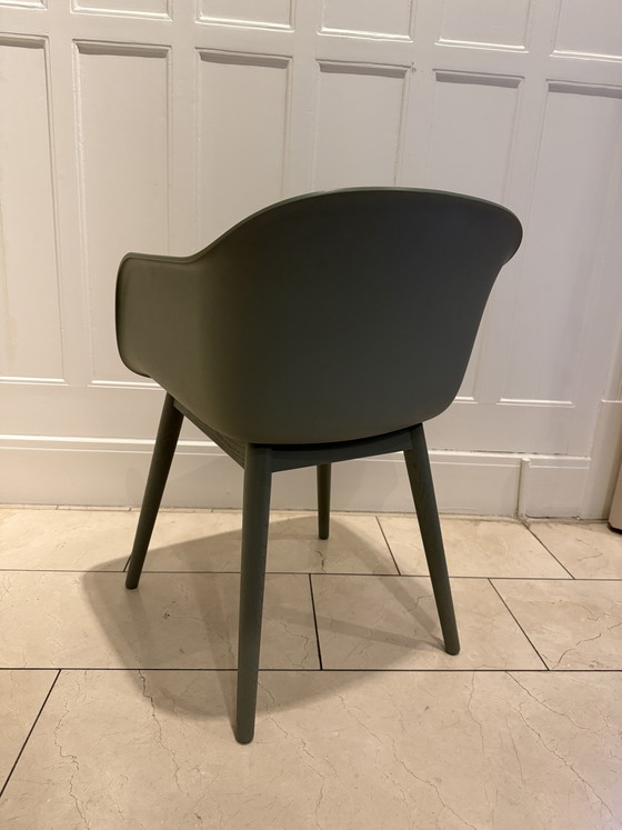 Image 1 of 6 sillas Muuto Fiber Wood verdes