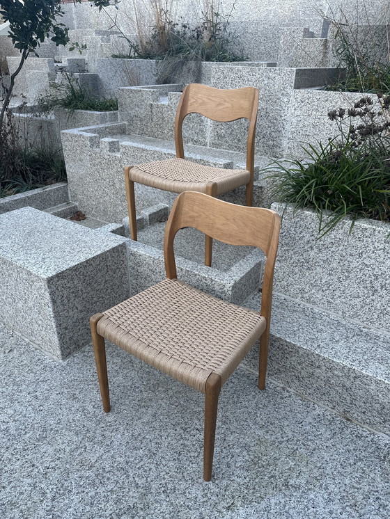 Image 1 of 4 eiken Niels Otto Moller eetkamerstoelen met papercord