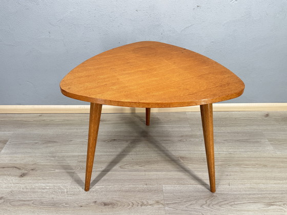 Image 1 of Table d'appoint vintage en bois des années 1950